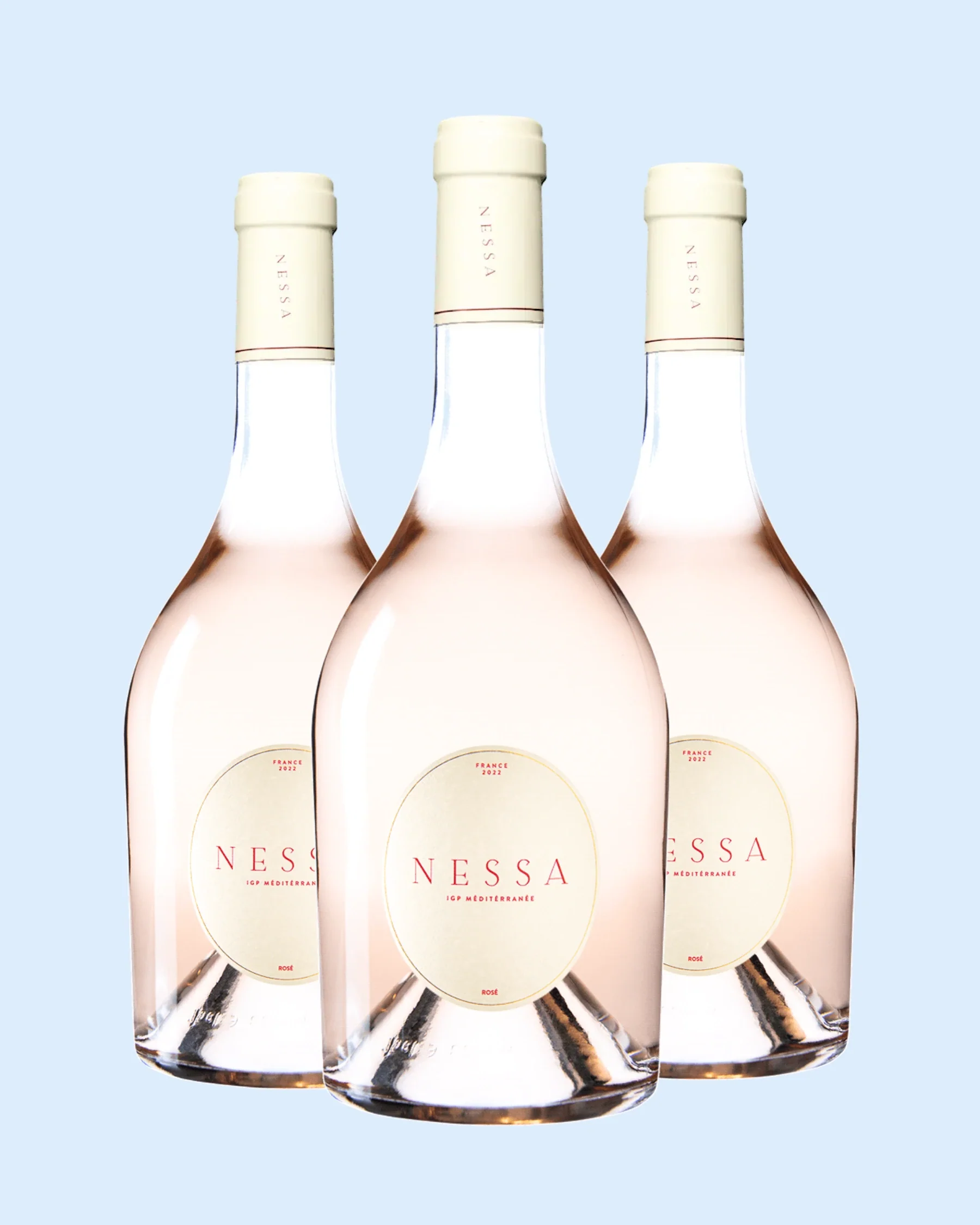 bild på tre flaskor nessa rosévin